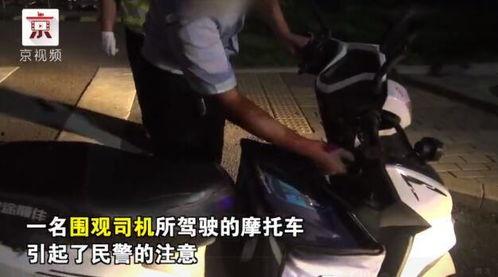 小黄化身吃瓜群众是哪一集,揭秘某集精彩瞬间