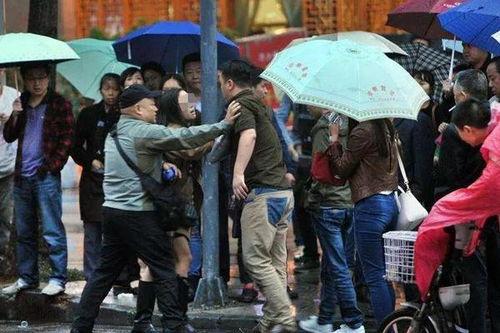 吉林市吃瓜群众事件视频,网络围观下的社会现象解析